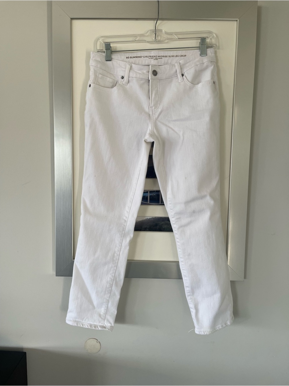 Chico’s girlfriend slim cropped white jeans